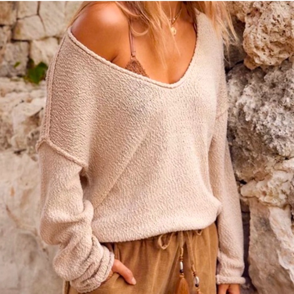 NWT Aerie Oversized Voop Sweater‎ oversized Large